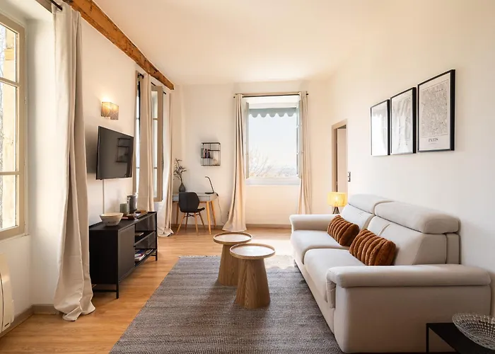 Like Gourguillon Vieux-lyon Daire *